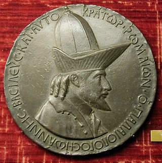 https://upload.wikimedia.org/wikipedia/commons/thumb/6/6c/Pisanello%2C_medaglia_di_giovanni_paleologo%2C_I_esemplare_del_bargello.JPG/320px-Pisanello%2C_medaglia_di_giovanni_paleologo%2C_I_esemplare_del_bargello.JPG